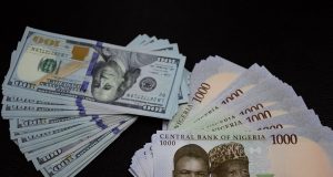 Naira Dips Despite Strong Dollar Sales By Banks, Market Awaits CBN’s Next Move